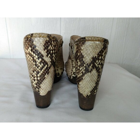 Stuart Weitzman Women Snake Print Slide Mule Heel Wood Metal Studs Spain Sz 6.5 - Picture 4 of 10